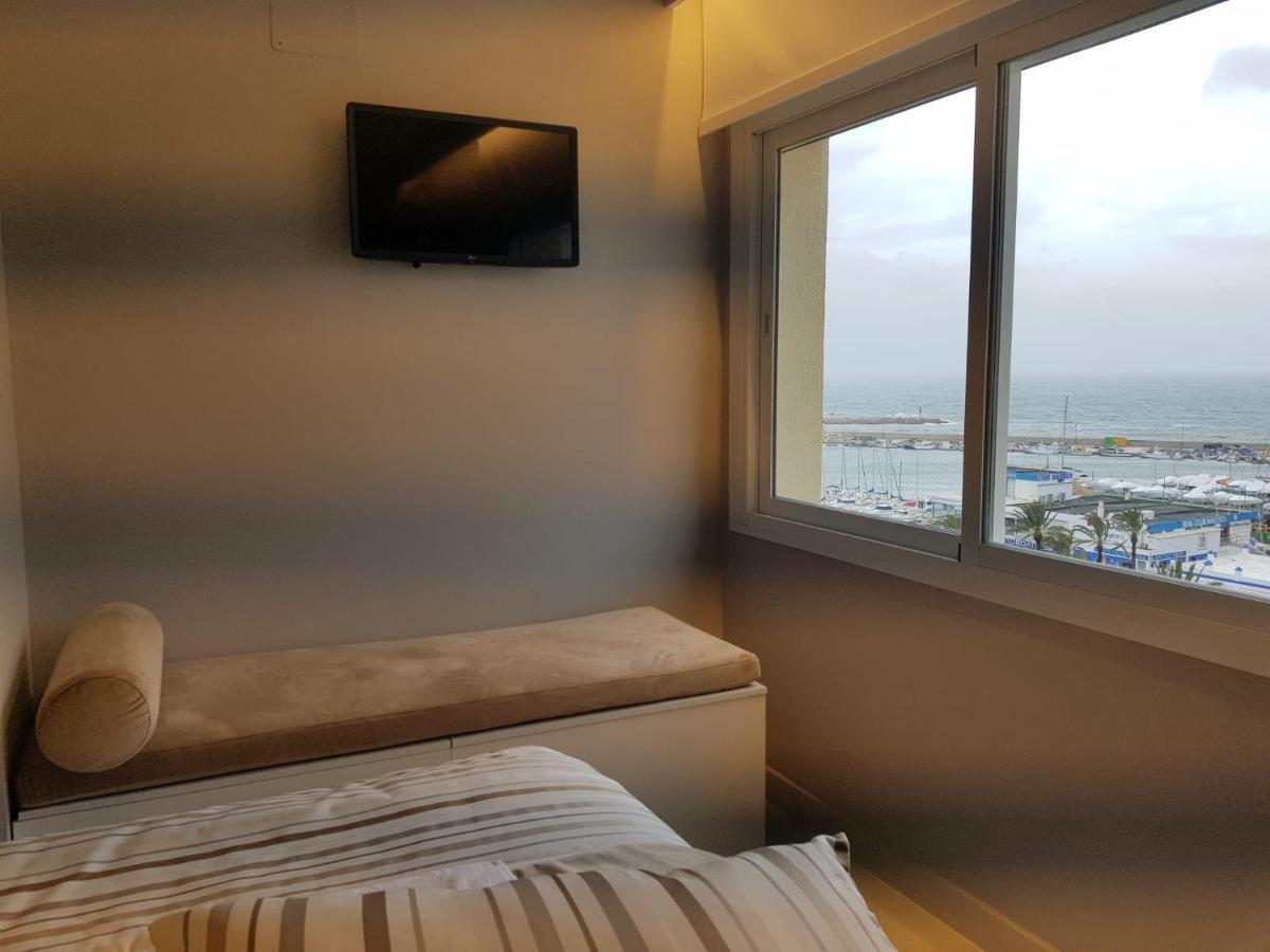 Fabulous Apartment In Front Of Sea & Marina With Incredible Views Естепона Екстер'єр фото